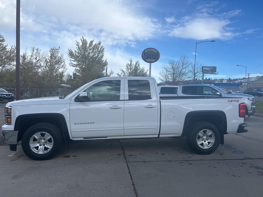 photo of 2015 Chevrolet Silverado 1500 LT Double Cab 4WD